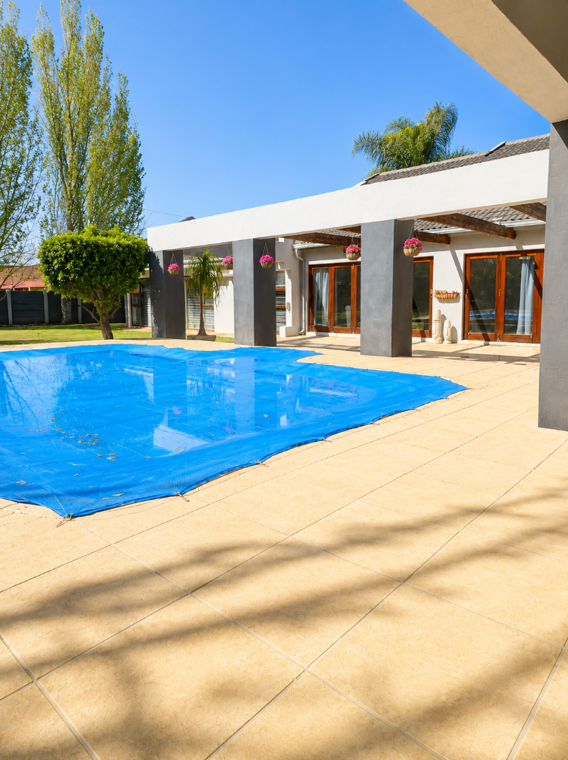 4 Bedroom Property for Sale in Flamwood North West